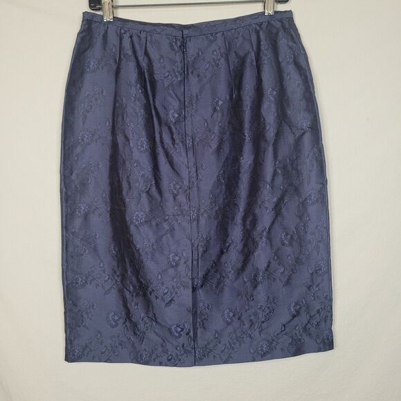 Ann Taylor Silk Shantung Pencil Skirt Blue Floral Size 10 Rear Zip & Vent Lined - Picture 2 of 8